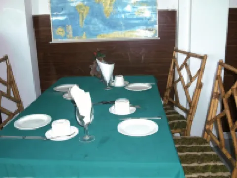 奧伯格薩拉迪爾酒店