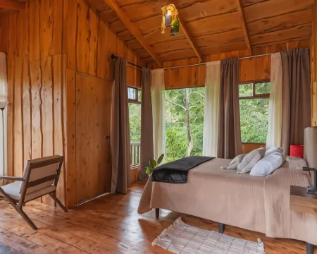 Cedrela Eco-Lodge & Restaurante コペイのホテル