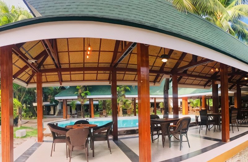 Paradise Garden Resort Hotel & Convention Center Boracay powered by Aston photo 4