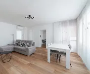 The Right House, Modern and Spacious Three-room Apartment Near Policlinico Monza - Homestays