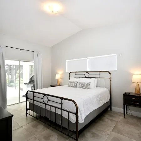 Greater Groves - 5 Bedrooms House w/Pool-5202GG Home by RedAwning