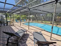10 minutes to Mineral Springs w/large Pool and Pet Friendly! - 3-Star