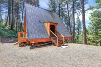 Scenic A-Frame Retreat – Main A-Frame & Cozy Little A-Frame, Borders Public Land