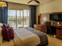 Acron Waterfront Resort