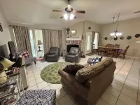 Lovely 4-bedroom house with AC in Round Rock