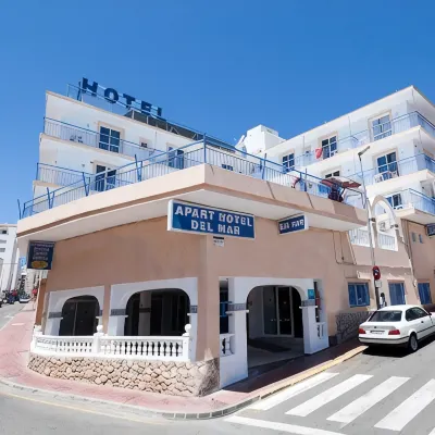 أبارتهوتل فيبرا ديل مار - لبالغين فقط Hotels near شاطئ إس بويت (Es Pouet Beach)