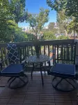 Oceanfront Resort-Garden View Balcony. Pool, Hot tub, Bikes, Beach equip, Games - Homestay