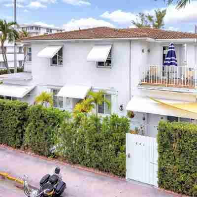 Cozy 1-bedroom apartment in lovely Miami Beach steps away from the beach Hotel Exterior