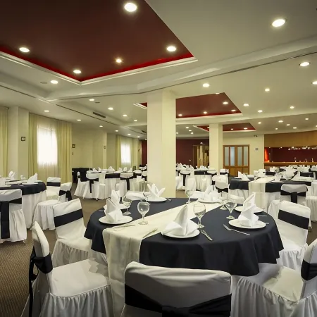 Hotel Abastos Plaza