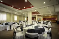阿巴斯托斯廣場飯店 - 早餐
