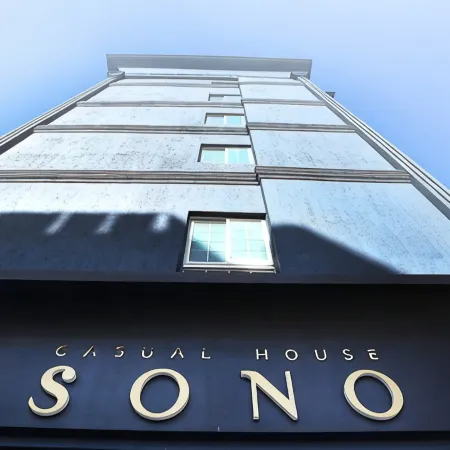 Casual House Sono
