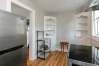 Cozy 1-bedroom apartment in lovely Mobile with WiFi, AC - Apartments