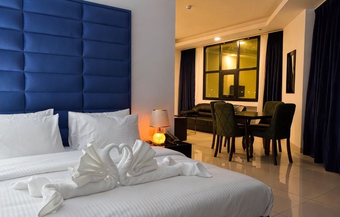 Parkside Plaza Muscat
