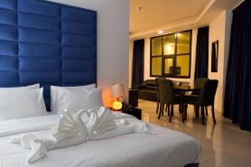 Parkside Plaza Muscat