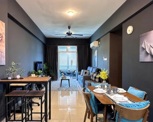 Near Nanyang Street | Midori Mount Austin | 5-7Pax | 3B2B Hotels in Tebrau