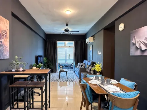 Near Nanyang Street | Midori Mount Austin | 5-7Pax | 3B2B