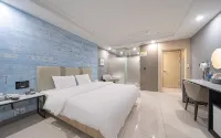 Incheon Airport Hotel The One