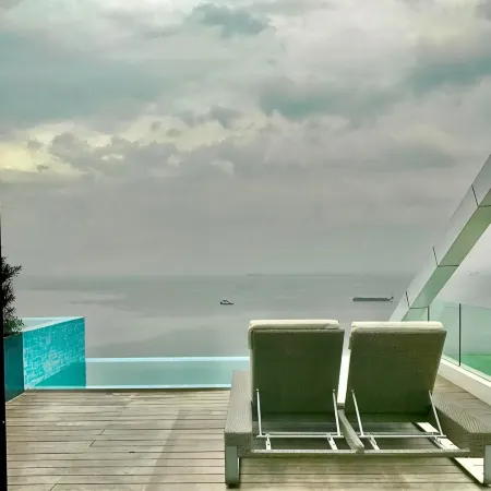 Lime Resort Manila