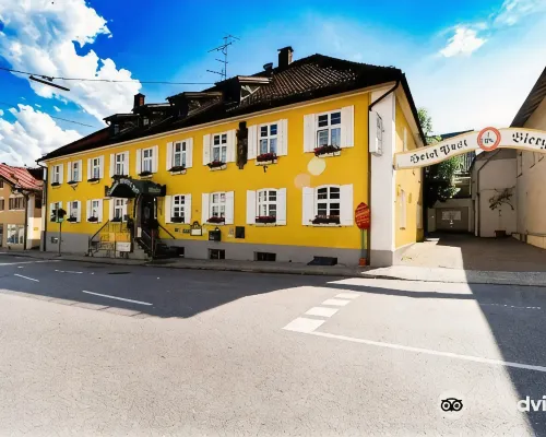 Hotel Gasthof Post Hotels in Nesselwang