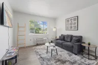 Cozy 1Br Retreat – 5 Mins to LSU & Downtown Br!