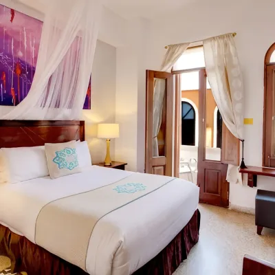 فندق كازابلانكا Hotels near سان خوان القديمة