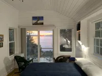 Private Oceanfront Cottage renovated: New Oceanfront Master BR for 2023 season - Wifi