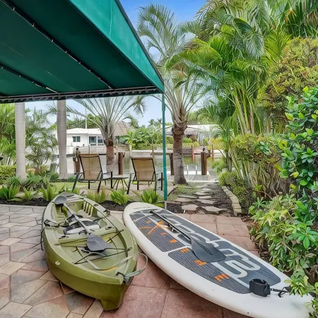 Tropical Oasis close to all South Florida offers!