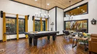 Romancin' the Woods – Modern Farmhouse, Luxury Design, Upscale Amenities