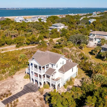 Stunning S Beach Retreat Shoals & Bhi Club Available 4 Night Min in July