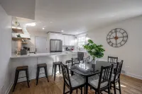 Near Ravinia and Navy Base, charming 3-bedroom house in peaceful Highland Park - 4 estrellas