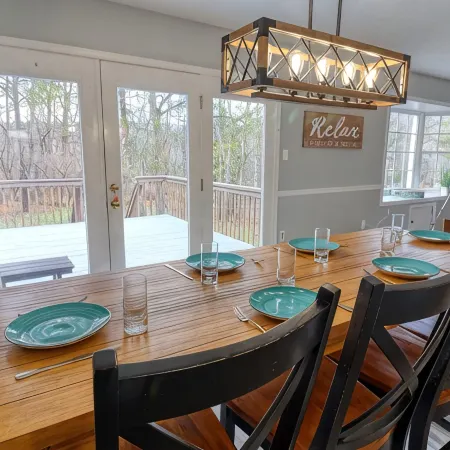 Spacious & Secluded Mountain Retreat by Bryce Resort: Ski, Mtn Bike, Game room