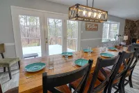 Spacious & Secluded Mountain Retreat by Bryce Resort: Ski, Mtn Bike, Game room - 3-Star