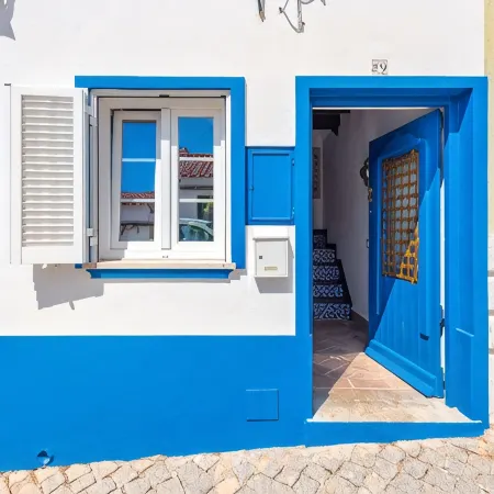 Townhouse in Silves with Portuguese Charm and Modern Amenities