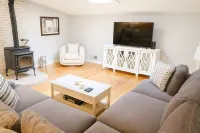 Great Sacandaga Stay • 6BR • Kayaks • Sleeps 16+