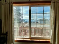 THE GARDEN SHED -  A HOMER SEASIDE COTTAGE - บังกะโล