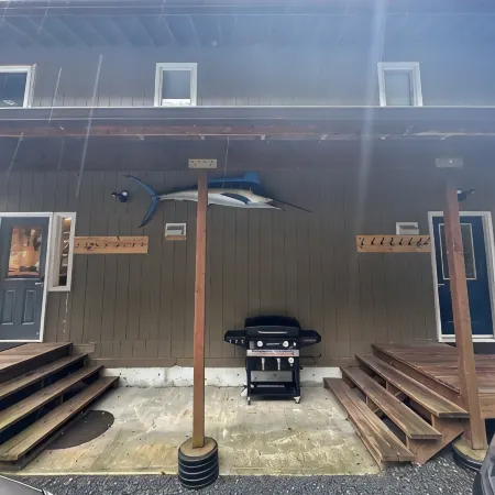 Comfy Duplex unit B great for families and small groups, sleeps up to 7