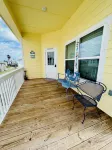 Rockport Cottage- awesome location + pool & 5 min from shopping and the beach!!! - 4-stjärniga