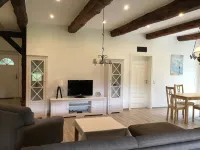 Spacious Vacation Apartment in a Country House on the Jade Bay North Sea - Homestays