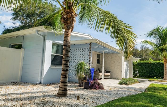 Newly Remodeled 3BR Home, 1 Block from Water in Beautiful Safety Harbor!