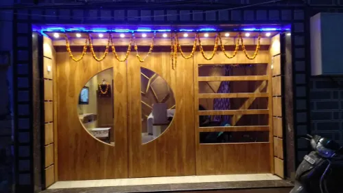 Hotel Prabhat