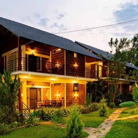 Avocado Cottages by Alaya Stays, Coorg
