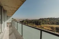 Amazing Pool Apartments by Vacationy - Wi-Fi