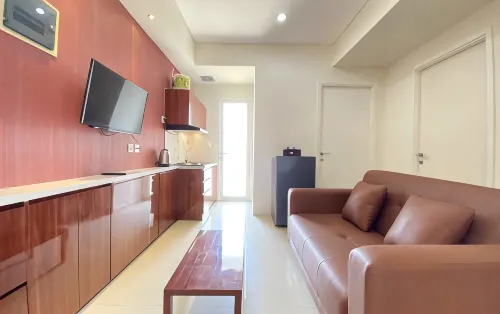 Artistic & Private 2Br Apartment at Parahyangan Residence by Travelio - 2-Star