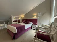 Hotel Plaza Cavana فنادق في نيرخا