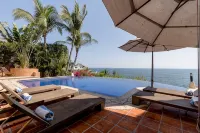 Luxurious Oceanfront Villa - Steps from Manzanillo Beach - Best View in Puerto - Private Pools