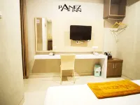 Ranez Inn Hotels in Tegal
