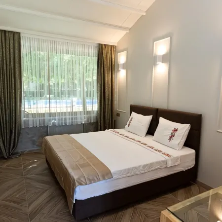 Mogla Tashan Hotel