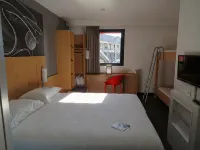 Ibis Soissons - parking