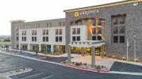 La Quinta Inn and Suites by Wyndham Lincoln