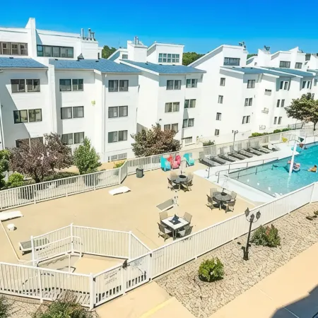 Top Rated, Waterfront Condo at 19MM Amazing Views! Prime Location! Boat Slip!
